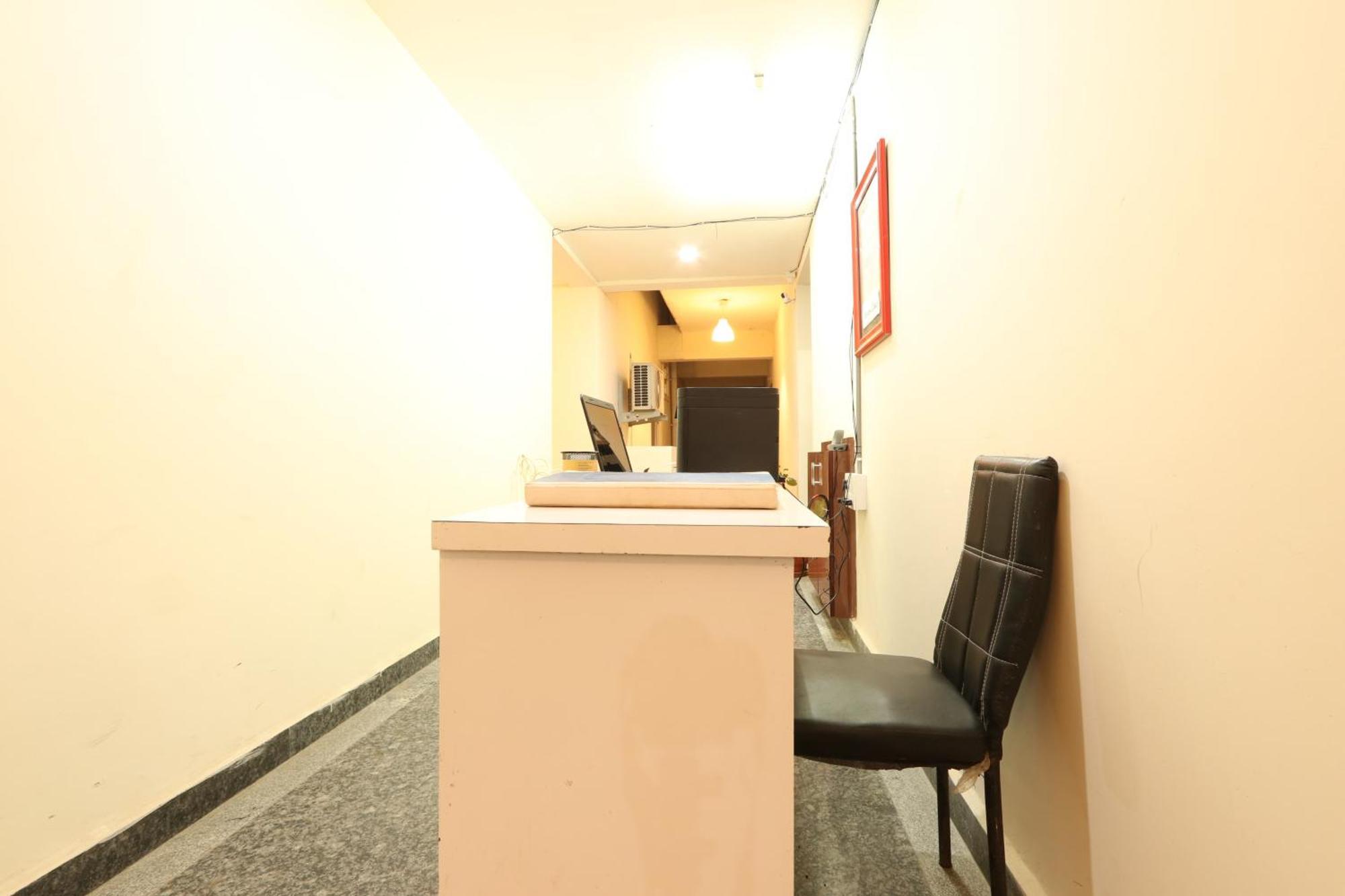 Verizon Stays Single Deluxe Rooms @Bachupally Hyderabad Exterior foto